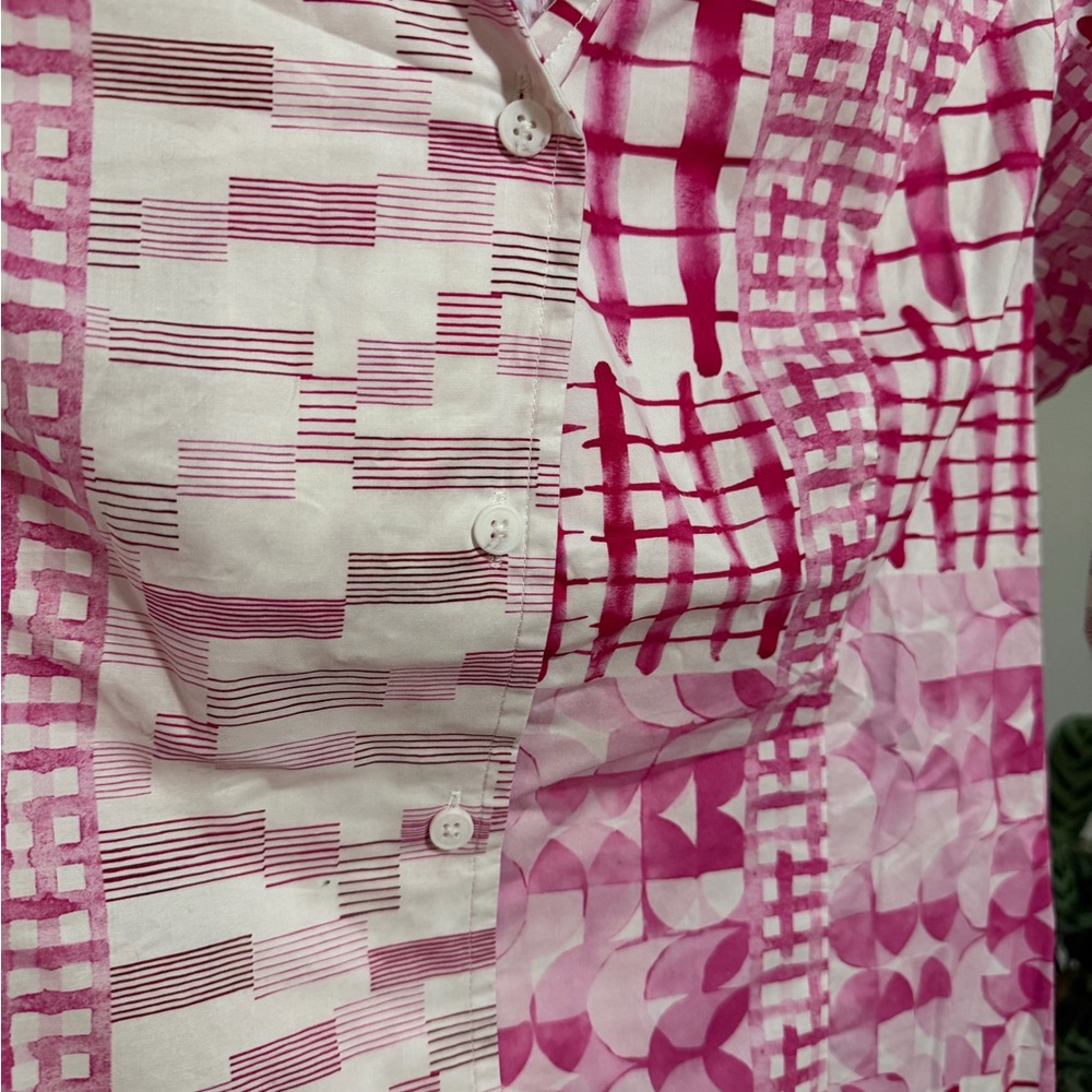 NWT Alison Sheri Pink Patterned Button-Up Top - Picture 4 of 9